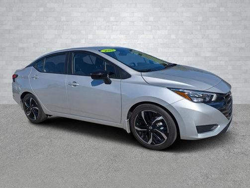 2023 Nissan Versa 1.6 S