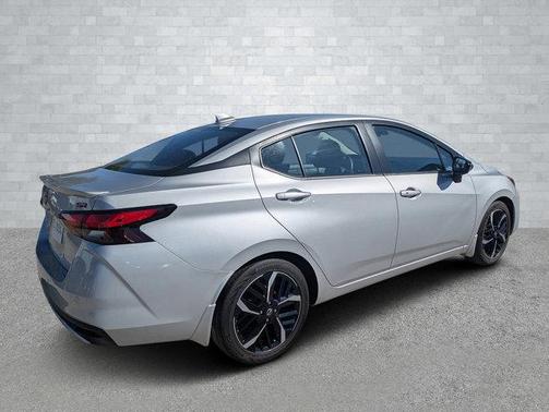 2023 Nissan Versa 1.6 S