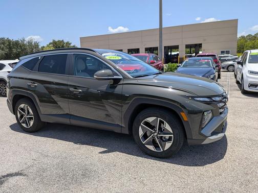 Rockwood Green 2025 Hyundai TUCSON SEL Convenience