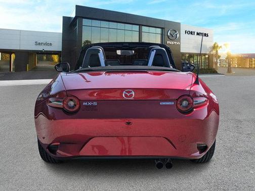 2025 Mazda MX-5 Miata Sport