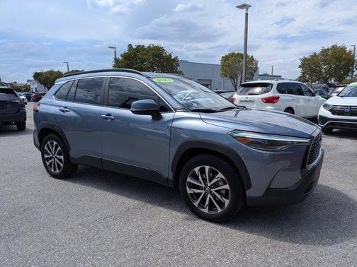 Celestite 2023 Toyota Corolla Cross XLE