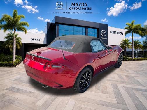 Soul Red Crystal Metallic 2026 Mazda MX-5 Miata Grand Touring