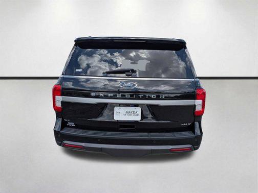 AGATE BLACK METALLIC 2024 Ford Expedition Max XLT
