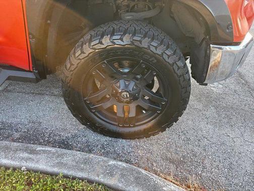 2016 Toyota Tundra SR5