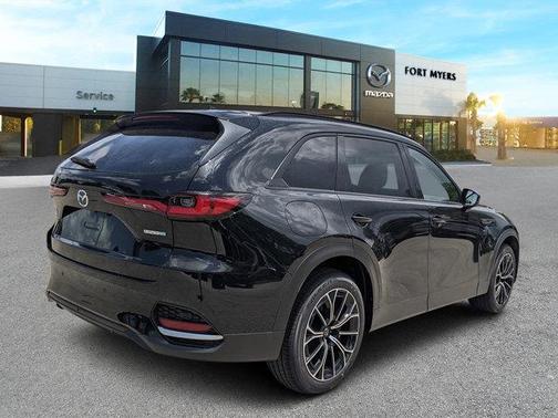 2025 Mazda CX-70 PHEV Premium Package