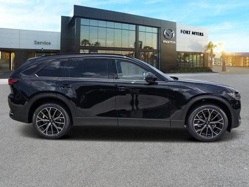 2025 Mazda CX-70 PHEV Premium Package