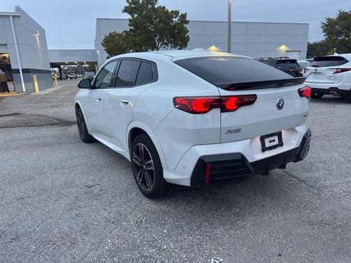 2025 BMW X2 xDrive28i