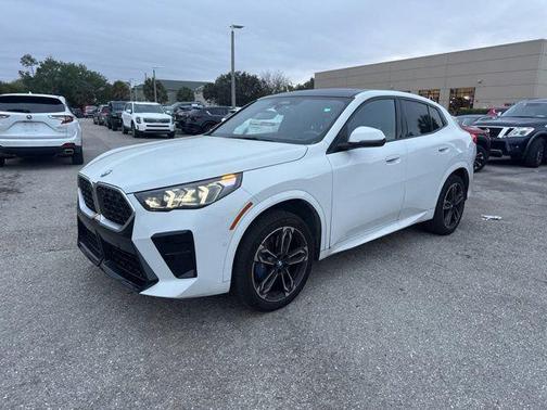 2025 BMW X2 xDrive28i