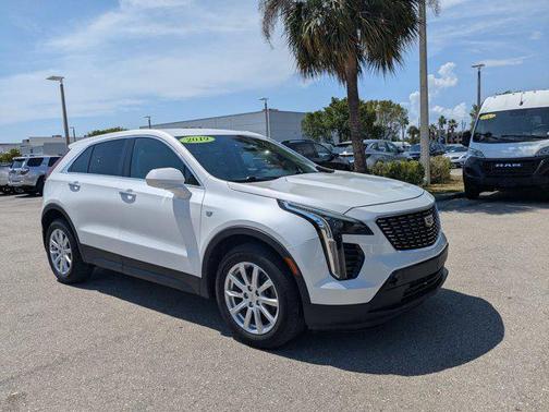 2019 Cadillac XT4 Luxury