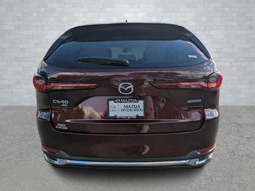 2024 Mazda CX-90 PHEV Premium Plus