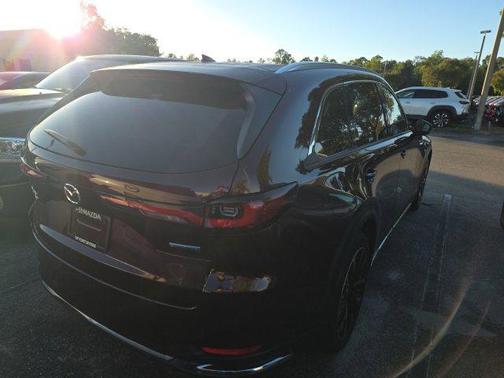 2024 Mazda CX-90 PHEV Premium Plus