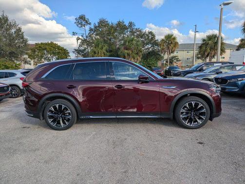 2024 Mazda CX-90 PHEV Premium Plus