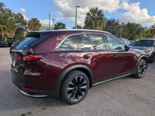 2024 Mazda CX-90 PHEV Premium Plus