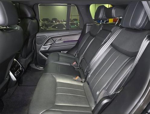 Black 2023 Land Rover Range Rover P530 SE