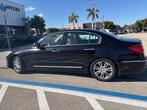 2012 Hyundai Genesis 4.6