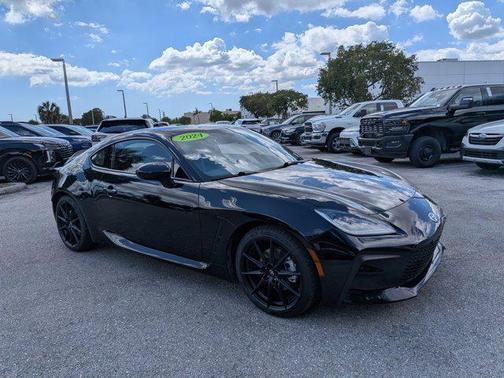 Raven 2024 Toyota GR86 Premium