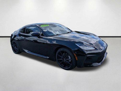 Raven 2024 Toyota GR86 Premium