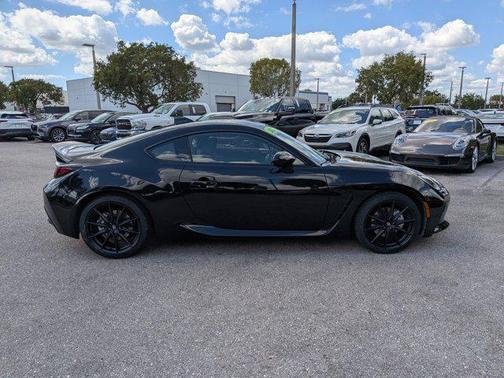 Raven 2024 Toyota GR86 Premium