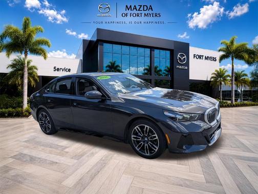 Dark Graphite Metallic 2026 BMW 530 530i