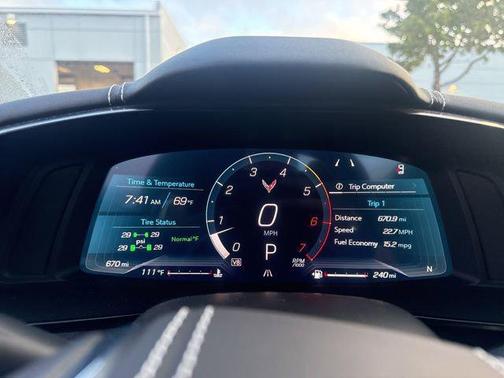 2025 Chevrolet Corvette Stingray w/2LT