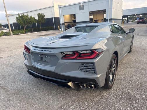 2025 Chevrolet Corvette Stingray w/2LT
