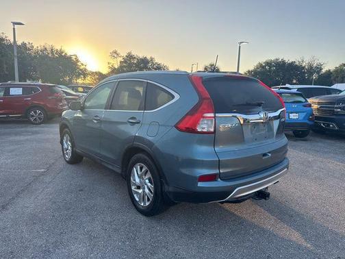 White 2015 Honda CR-V EX-L