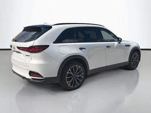 2025 Mazda CX-70 PHEV Premium Plus Package