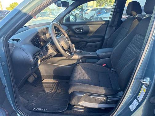 Nordic Forest Pearl 2025 Honda HR-V 2WD Sport