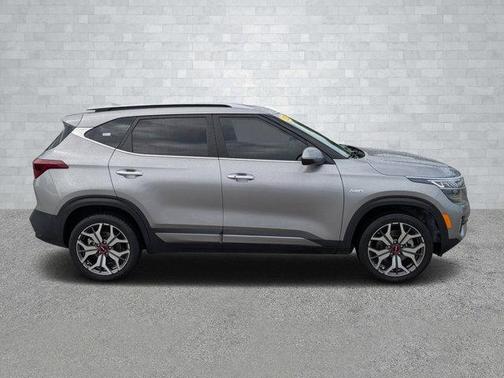 2022 Kia Seltos SX Turbo