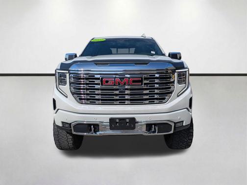 White Frost 2022 GMC Sierra 1500 Denali