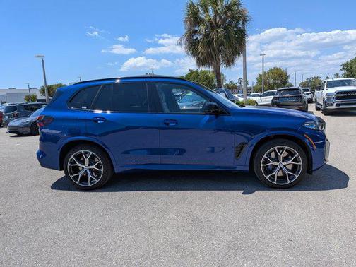Marina Bay Blue Metallic 2026 BMW X5 M60i