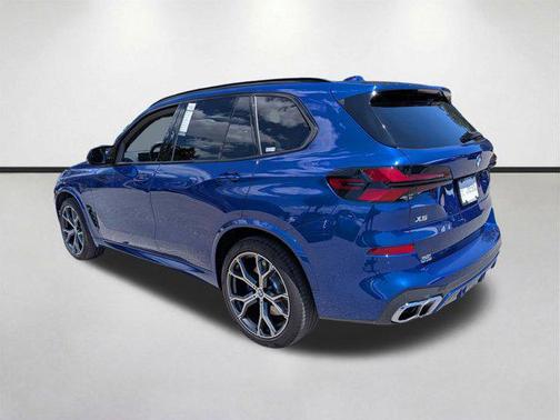 Marina Bay Blue Metallic 2026 BMW X5 M60i