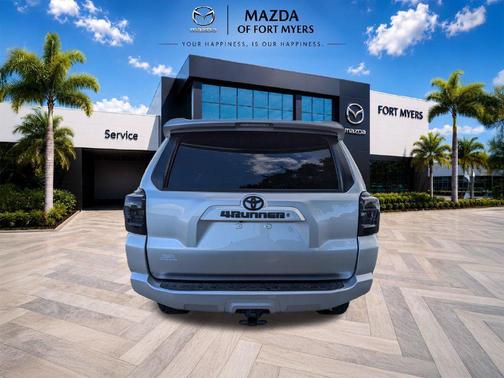 Classic Silver Metallic 2019 Toyota 4Runner SR5