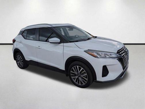 Fresh Powder 2022 Nissan Kicks SV