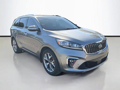 Titanium Silver 2019 Kia Sorento SX