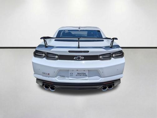 Summit White 2021 Chevrolet Camaro ZL1
