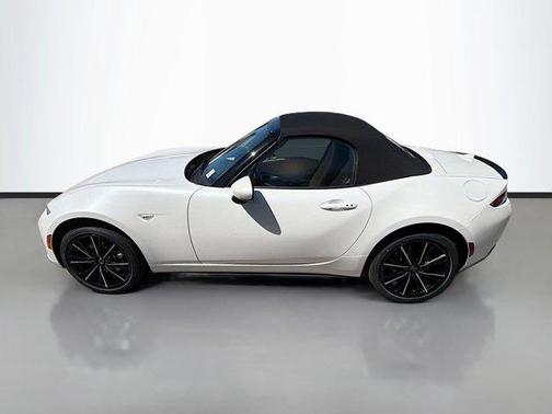 Snowflake White Pearl Mica 2026 Mazda MX-5 Miata Grand Touring