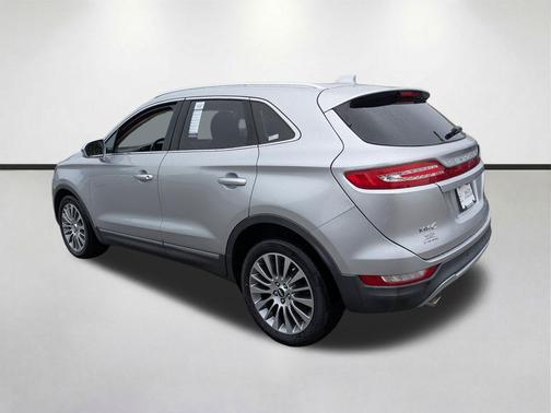 Ingot Silver Metallic 2017 Lincoln MKC Reserve
