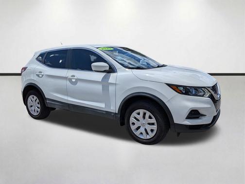 Glacier White 2020 Nissan Rogue Sport S
