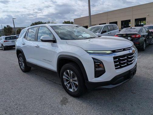 Summit White 2025 Chevrolet Equinox 1LT