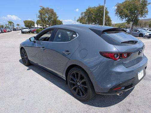 2025 Mazda Mazda3 FWD w/Premium Package