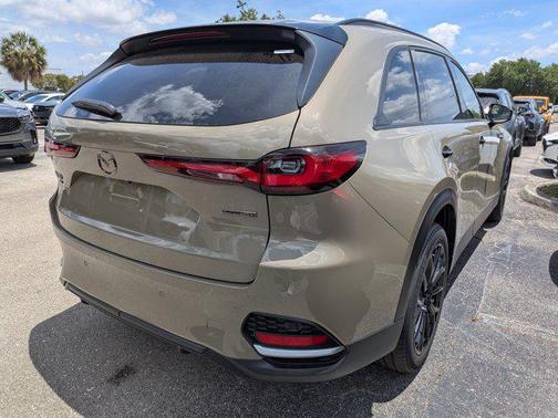 Zircon Sand Metallic 2026 Mazda CX-70 3.3 Turbo Premium