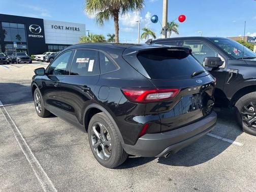 Agate Black Metallic 2025 Ford Escape ST-Line