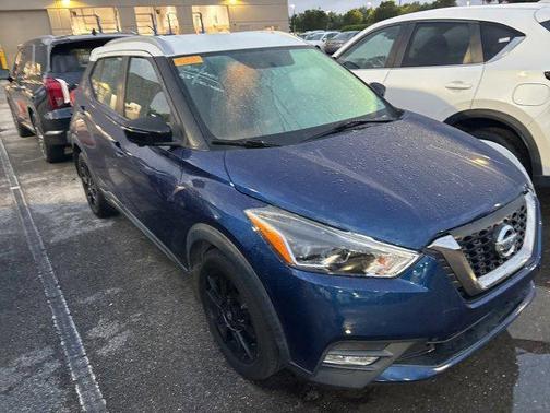 2019 Nissan Kicks SR