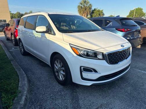 Snow White Pearl 2019 Kia Sedona EX