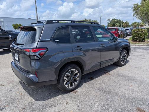 Magnetite Gray Metallic 2026 Subaru Forester Premium
