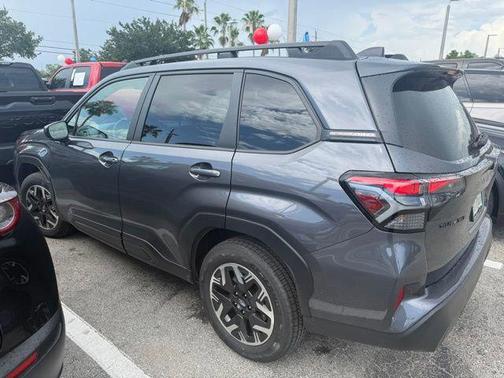 Magnetite Gray Metallic 2026 Subaru Forester Premium