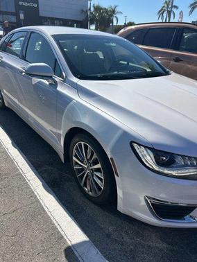 2018 Lincoln MKZ Select