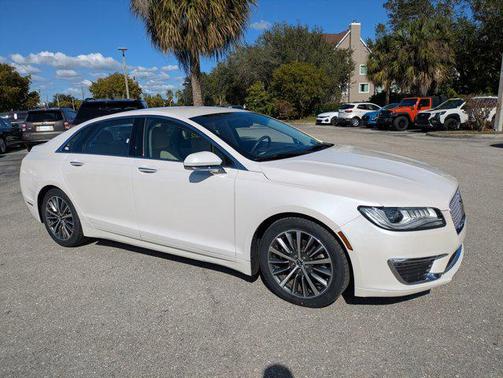 2018 Lincoln MKZ Select