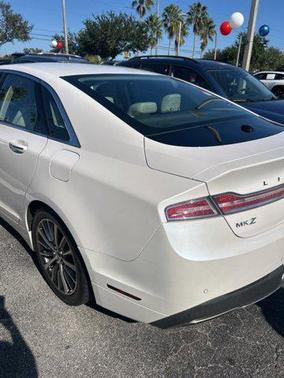 2018 Lincoln MKZ Select